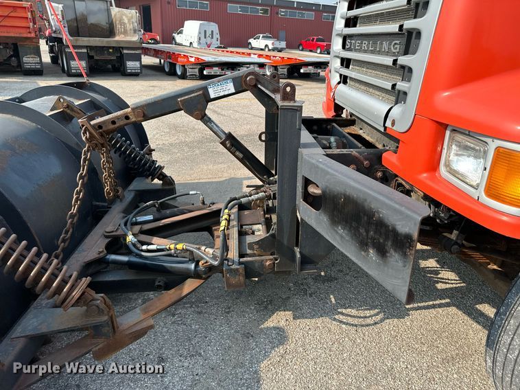 image for item NF9172 2006 Sterling LT7500  dump truck