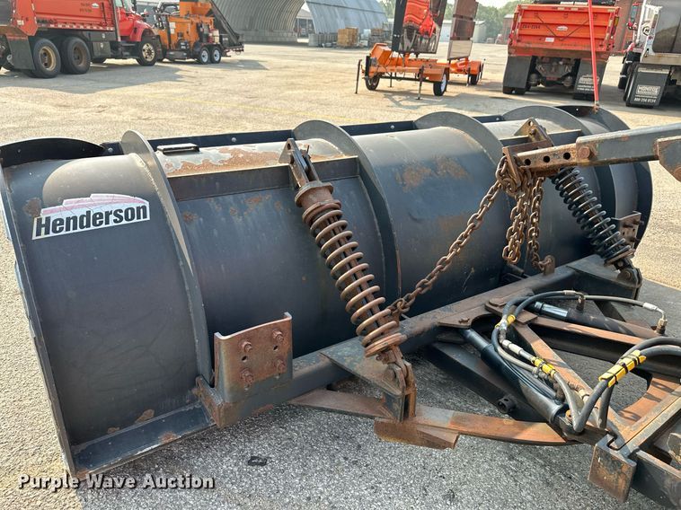 image for item NF9172 2006 Sterling LT7500  dump truck