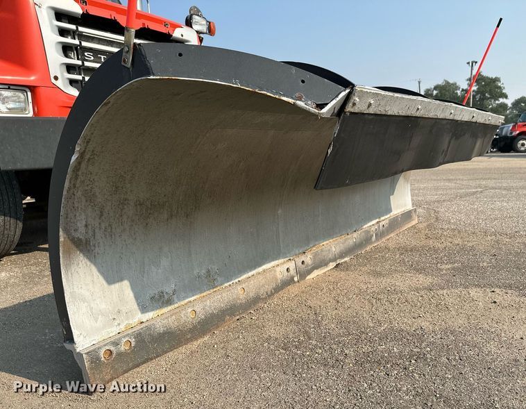 image for item NF9172 2006 Sterling LT7500  dump truck