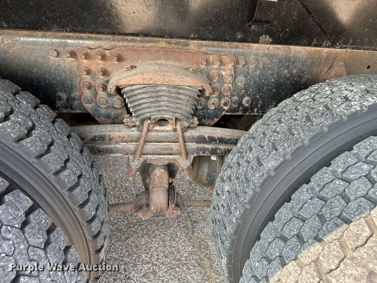 image for item NF9172 2006 Sterling LT7500  dump truck