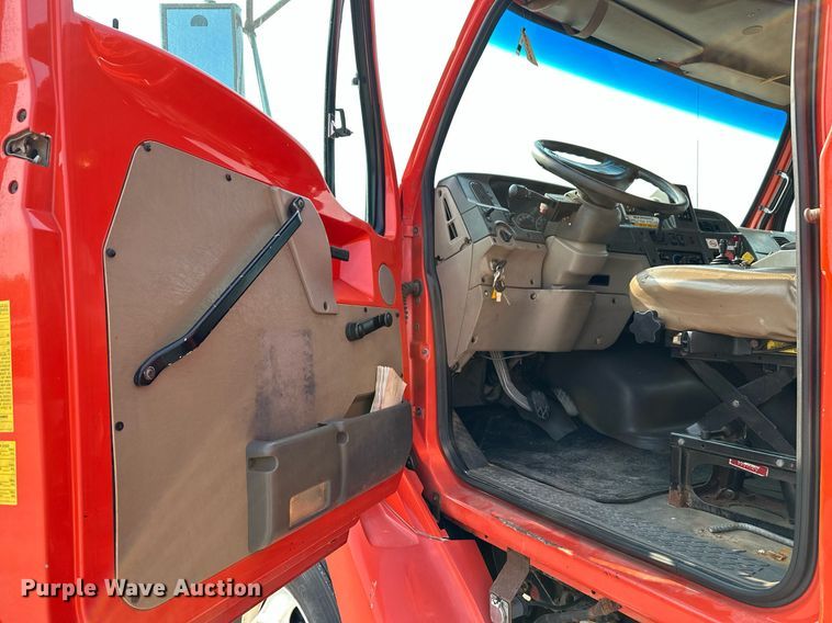 image for item NF9172 2006 Sterling LT7500  dump truck