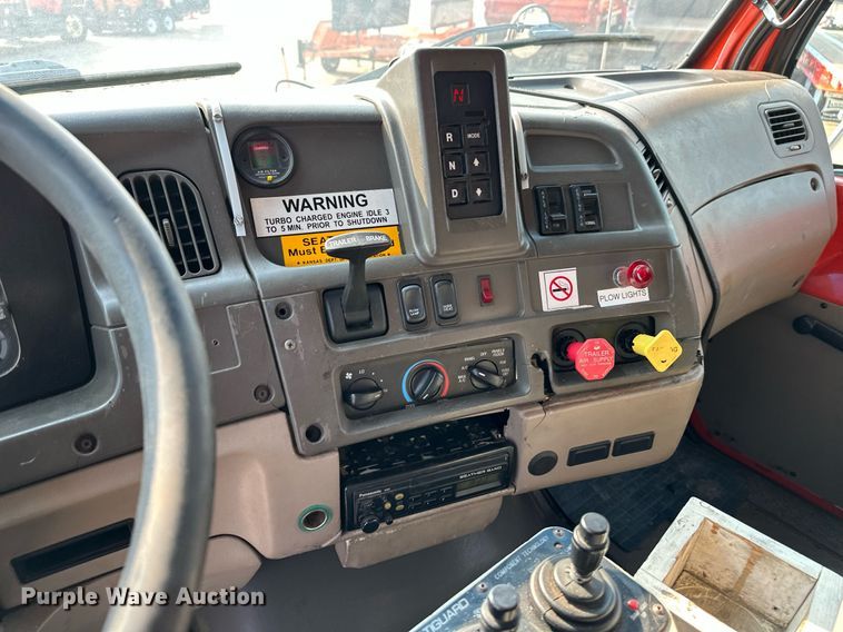 image for item NF9172 2006 Sterling LT7500  dump truck