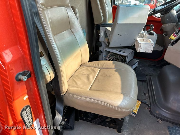 image for item NF9172 2006 Sterling LT7500  dump truck