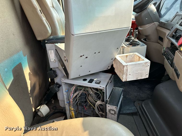 image for item NF9172 2006 Sterling LT7500  dump truck