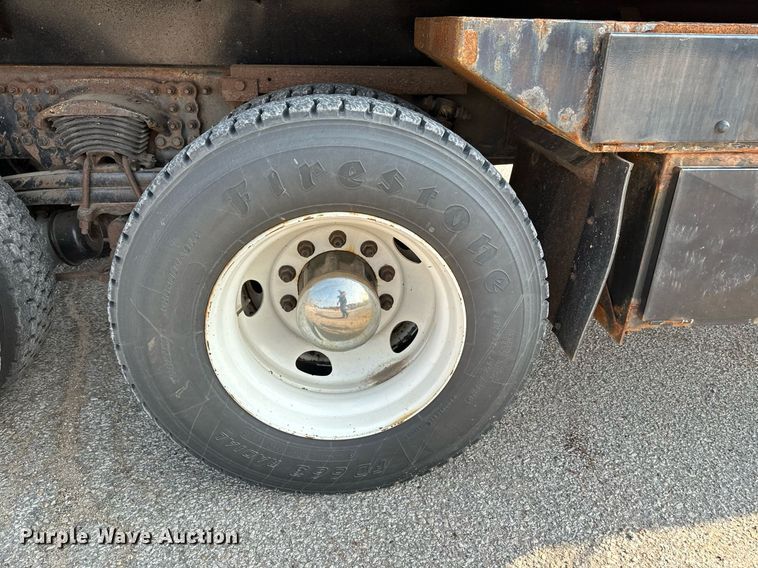 image for item NF9172 2006 Sterling LT7500  dump truck