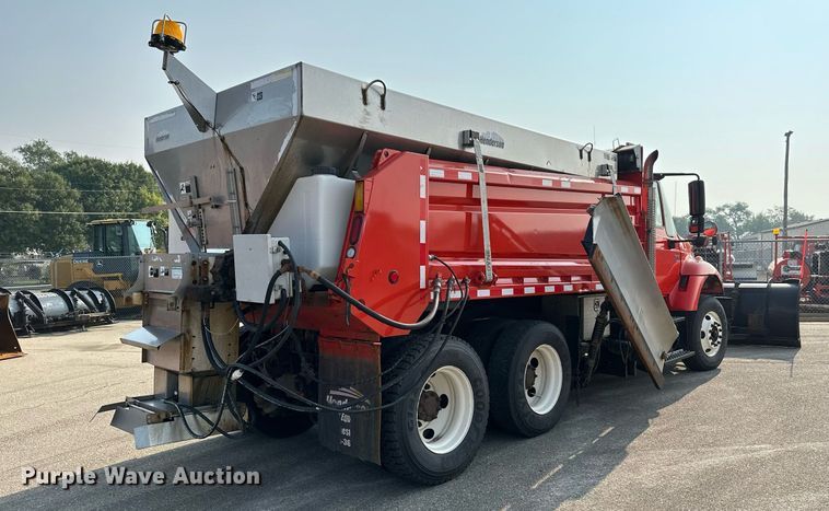 image for item NF9173 2007 International 7400  dump truck