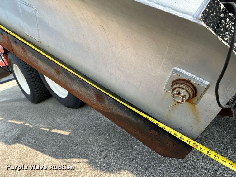 image for item NF9173 2007 International 7400  dump truck