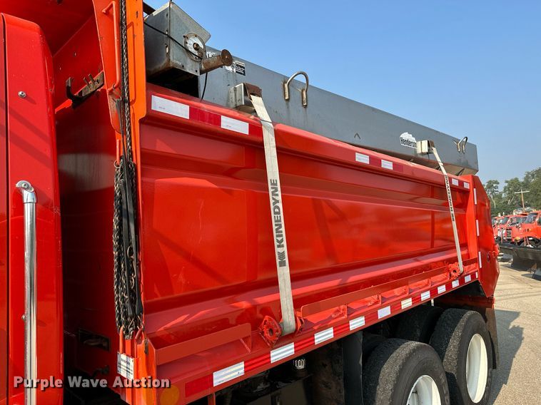 image for item NF9173 2007 International 7400  dump truck