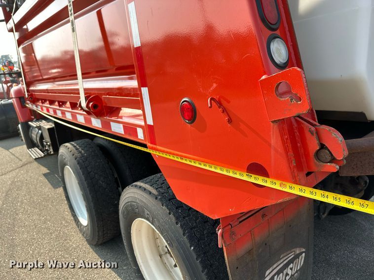 image for item NF9173 2007 International 7400  dump truck