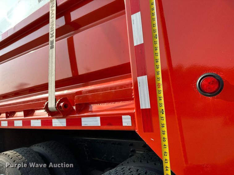 image for item NF9173 2007 International 7400  dump truck