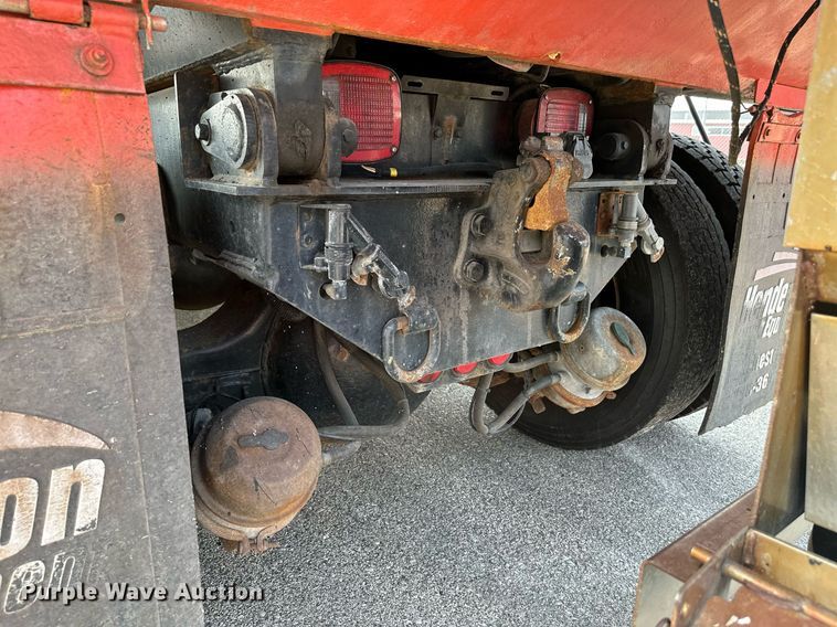 image for item NF9173 2007 International 7400  dump truck