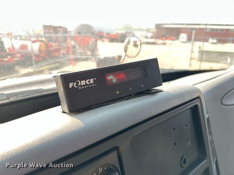 image for item NF9173 2007 International 7400  dump truck