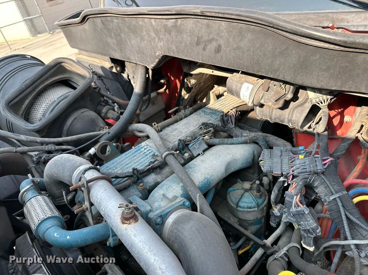 image for item NF9173 2007 International 7400  dump truck