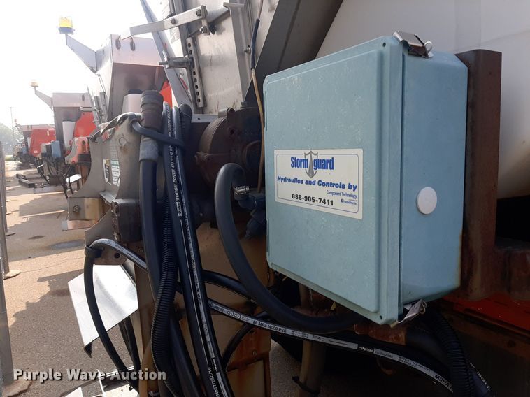 image for item NF9174 2006 Sterling LT7500  dump truck