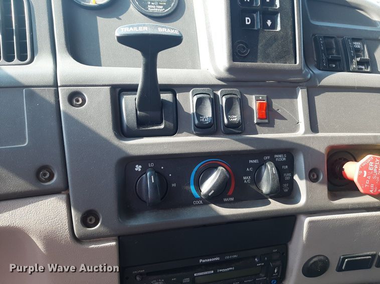 image for item NF9174 2006 Sterling LT7500  dump truck