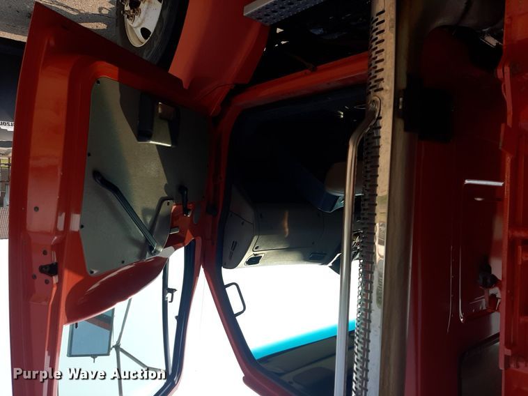 image for item NF9174 2006 Sterling LT7500  dump truck