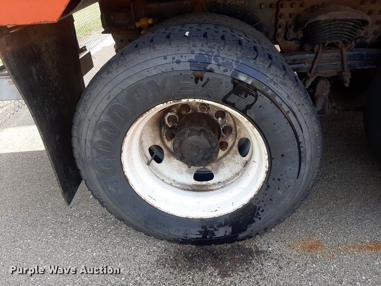 image for item NF9174 2006 Sterling LT7500  dump truck