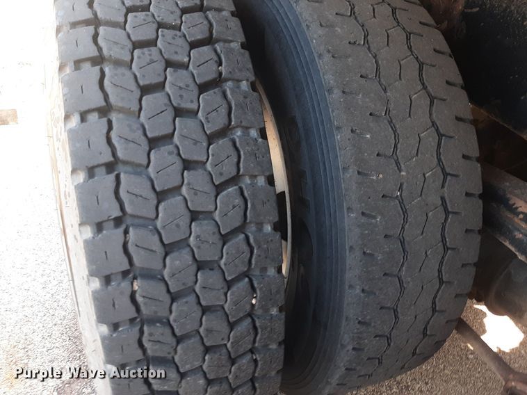 image for item NF9174 2006 Sterling LT7500  dump truck