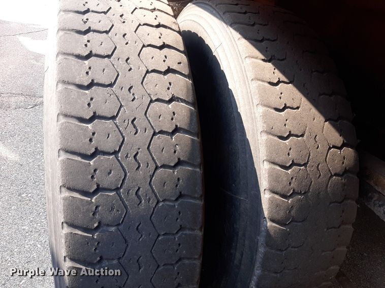 image for item NF9174 2006 Sterling LT7500  dump truck