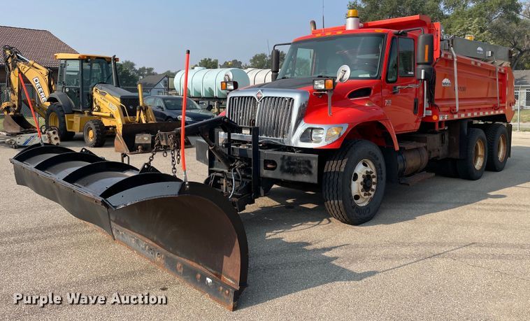 image for item NF9175 2007 International 7400  dump truck