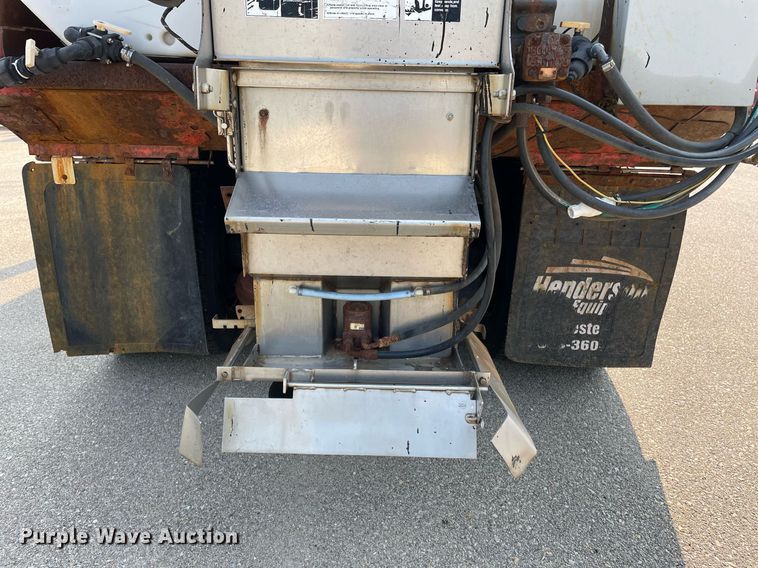 image for item NF9175 2007 International 7400  dump truck