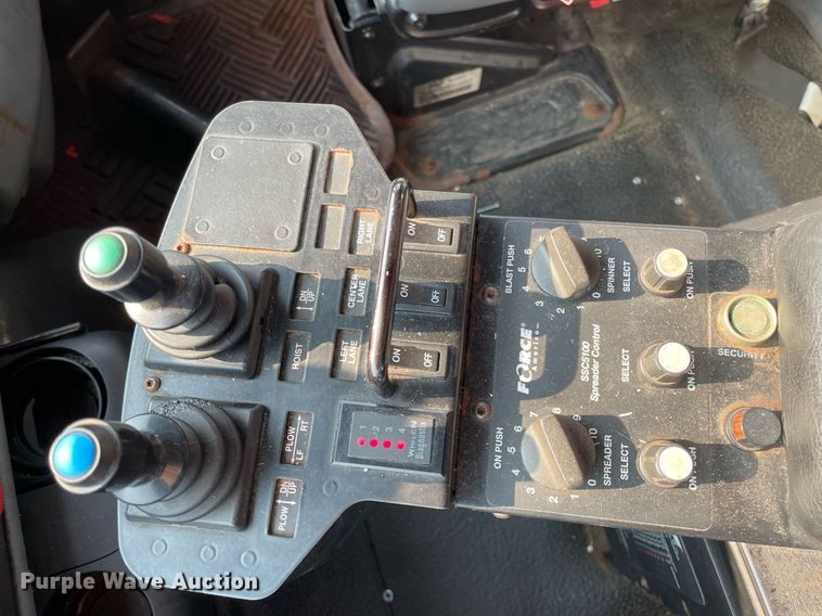 image for item NF9175 2007 International 7400  dump truck