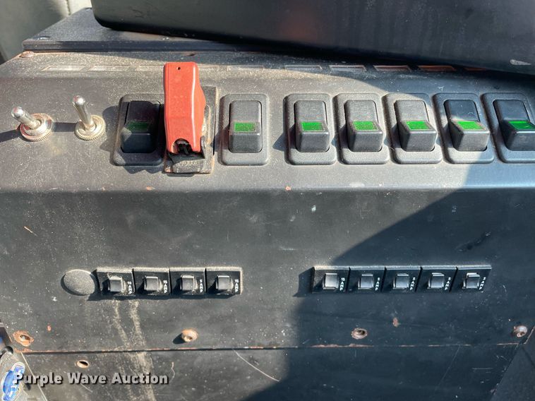 image for item NF9175 2007 International 7400  dump truck