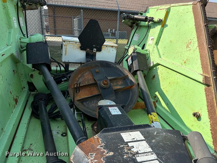 image for item NF9176 2006 Schulte XH1500  batwing rotary mower