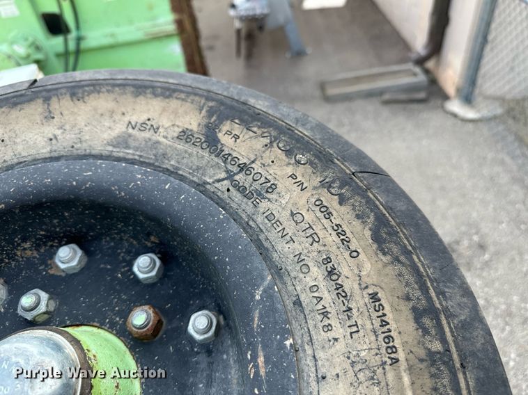 image for item NF9176 2006 Schulte XH1500  batwing rotary mower