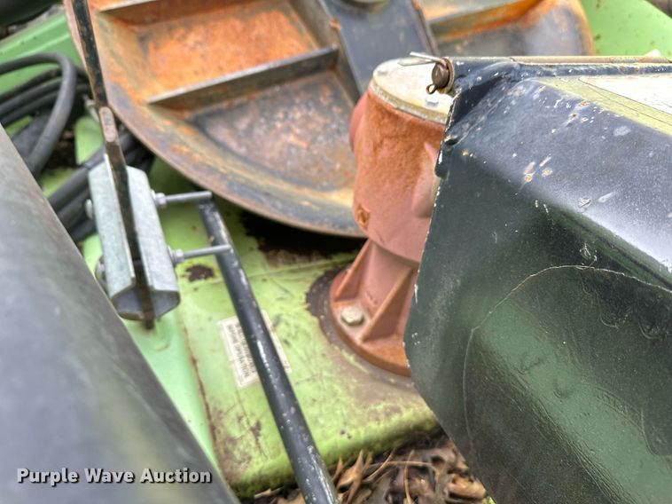 image for item NF9176 2006 Schulte XH1500  batwing rotary mower