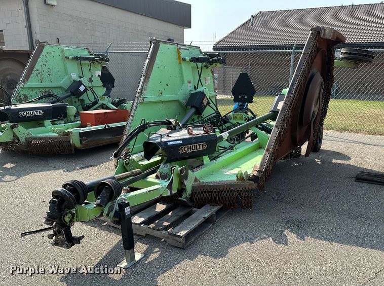 image for item NF9177 2006 Schulte XH1500  batwing rotary mower