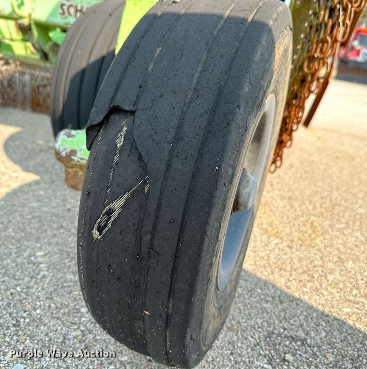 image for item NF9177 2006 Schulte XH1500  batwing rotary mower