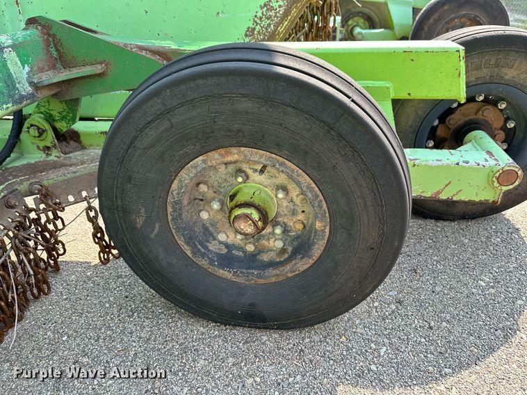 image for item NF9177 2006 Schulte XH1500  batwing rotary mower