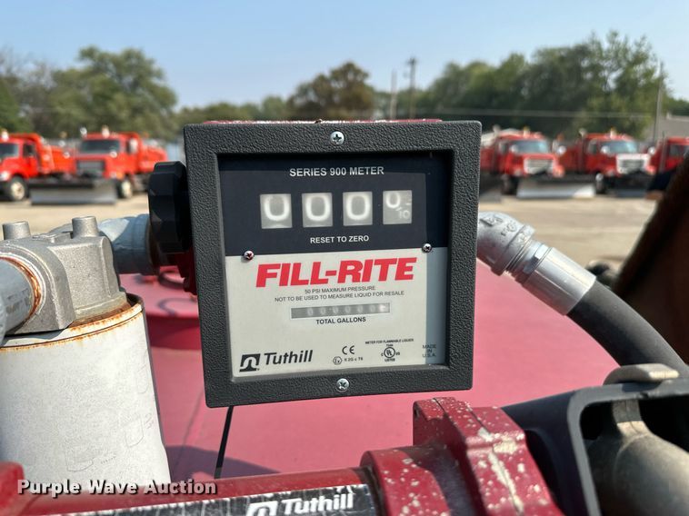 image for item NF9178 1998 Klein KF60  fuel tank trailer