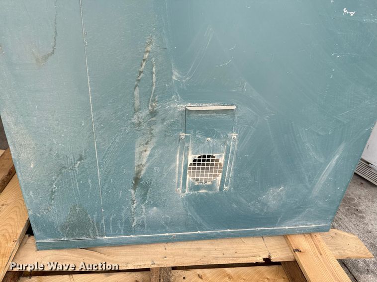 image for item NF9183 1995 Grieve SA-550  oven