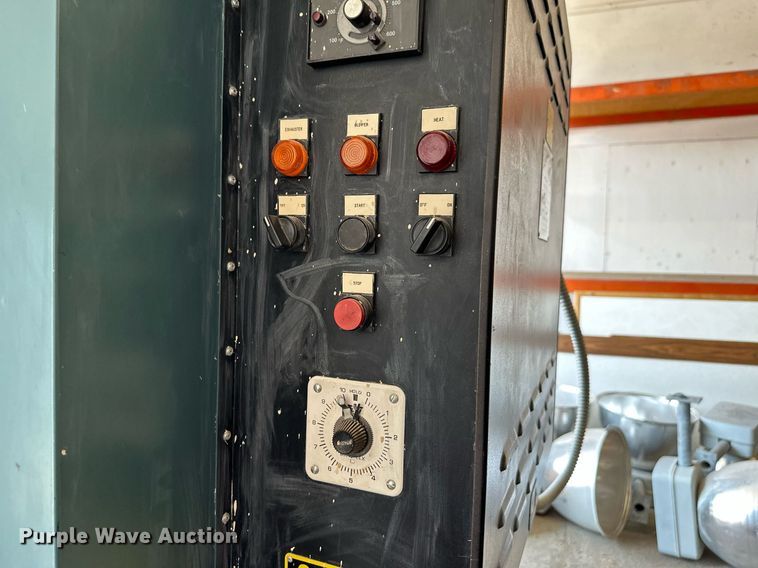 image for item NF9183 1995 Grieve SA-550  oven