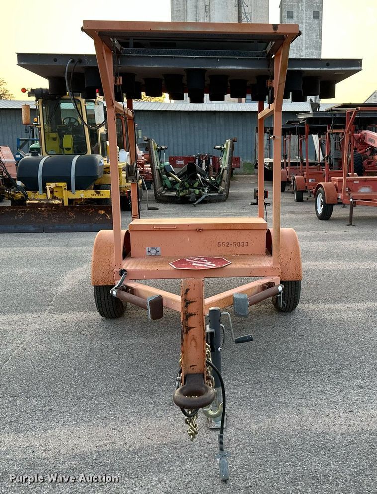 image for item NF9212 2003 Ver-Mac ST4825  arrow board trailer