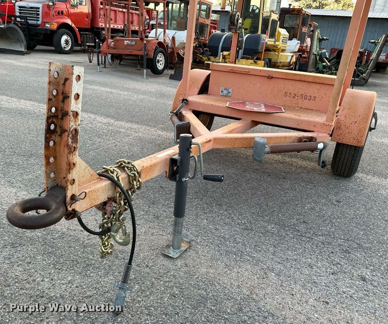 image for item NF9212 2003 Ver-Mac ST4825  arrow board trailer