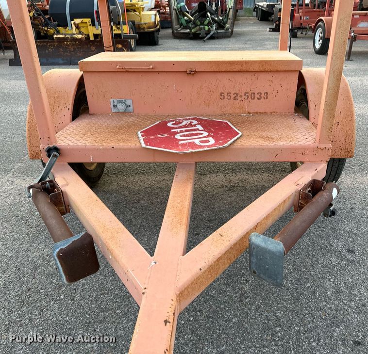 image for item NF9212 2003 Ver-Mac ST4825  arrow board trailer