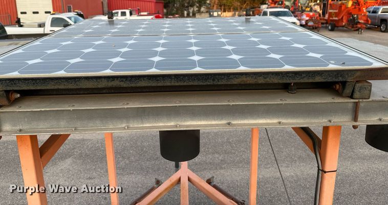 image for item NF9212 2003 Ver-Mac ST4825  arrow board trailer