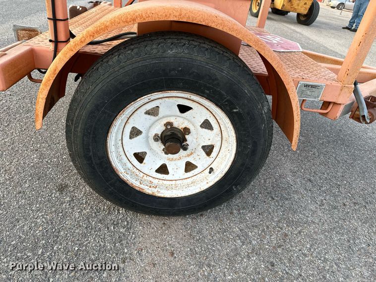 image for item NF9212 2003 Ver-Mac ST4825  arrow board trailer