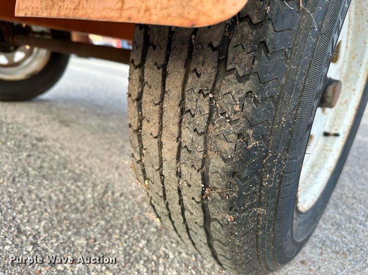 image for item NF9212 2003 Ver-Mac ST4825  arrow board trailer