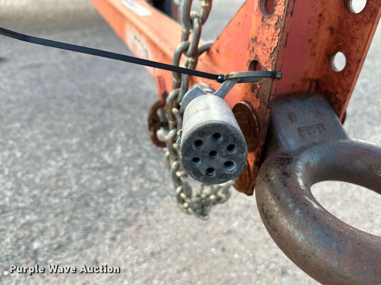 image for item NF9213 2002 Ver-Mac ST4825  arrow board trailer