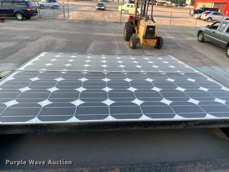 image for item NF9214 2001 Ver-Mac ST4825  arrow board trailer