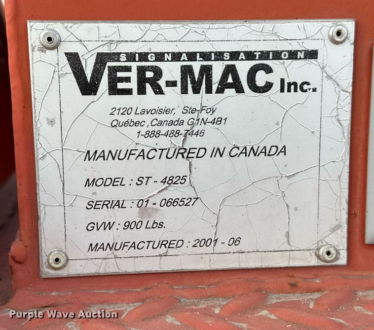 image for item NF9214 2001 Ver-Mac ST4825  arrow board trailer