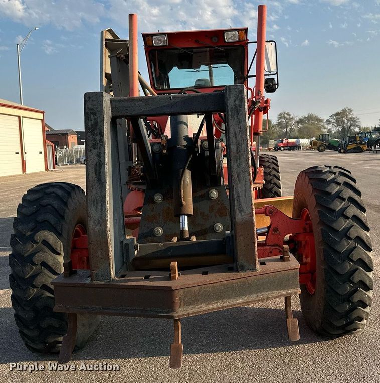 image for item NF9215 2001 Champion 710A  motor grader