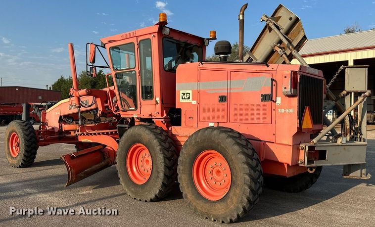 image for item NF9215 2001 Champion 710A  motor grader