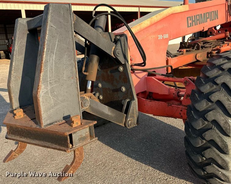 image for item NF9215 2001 Champion 710A  motor grader