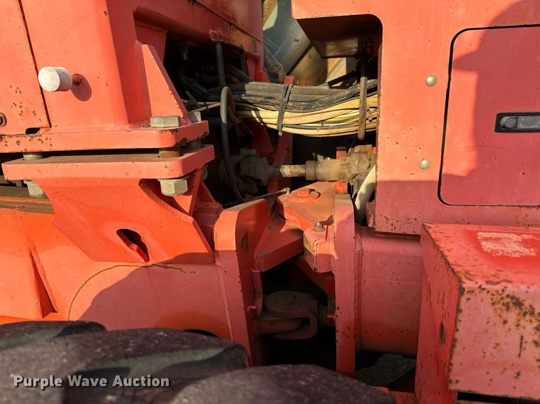 image for item NF9215 2001 Champion 710A  motor grader