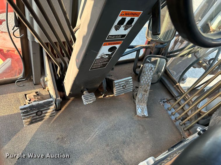 image for item NF9215 2001 Champion 710A  motor grader